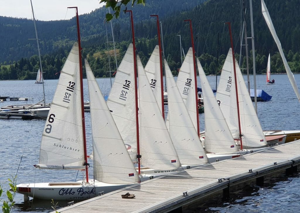 segelboot für 12 personen